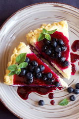 Cheesecake with blueberries