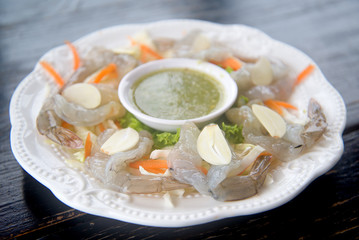 Fresh Shrimp in fish sauce (seafood)