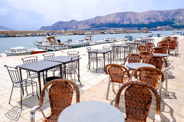 sidewalk restaurant