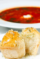 Borscht with sour cream and buns with garlic