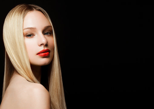 Beauty portrait model with shiny blonde hairstyle