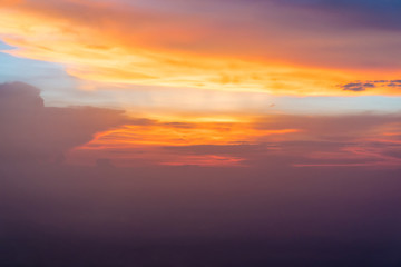 Obraz premium Colorful dramatic sky with cloud at sunset or twilight time.Sky with sun background