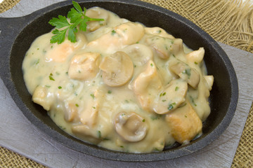 poulet aux champignons