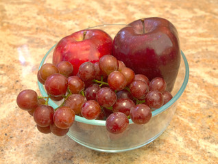 HDR Apples and grapes