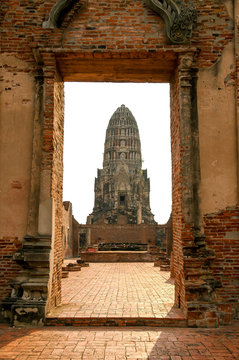 Wat Thai ruins 03
