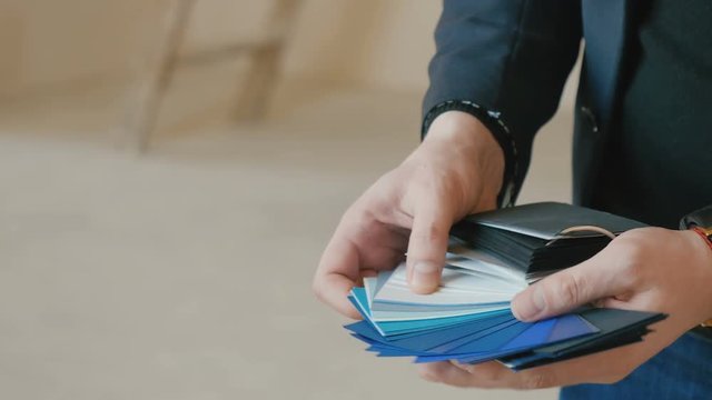 The man choose the pantone color