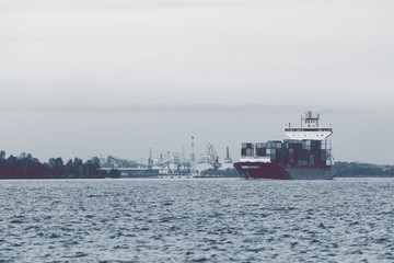 Fototapeta premium Full container ship