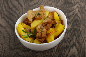 Fried potato with pork