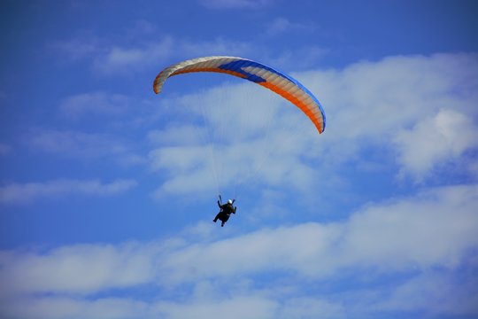 paragliding