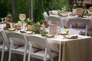 Outdoor Table Setting for Rustic Wedding
