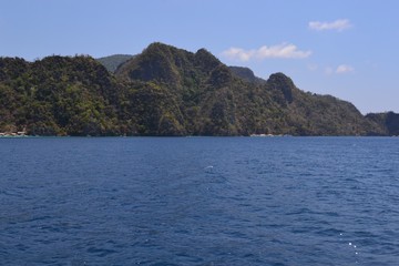 Naklejka premium Ocean view with island in the Philippines