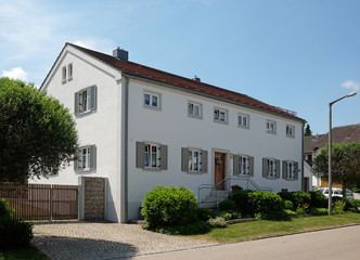 Fototapeta na wymiar Historisches Bauwerk in Adelschlag