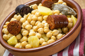Garbanzos en almuerzo
