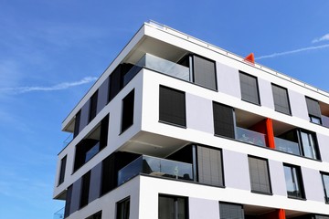 Haus mit moderner Fassade
