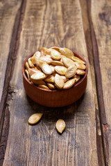 Roasted pumpkin seeds