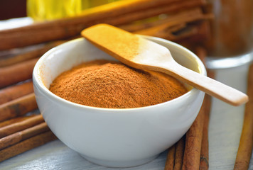 Cinnamon powder in a bowl