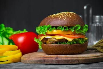 Homemade hamburger with fresh vegetables