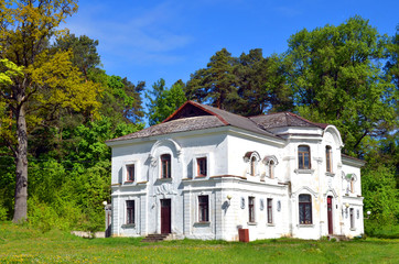 Fototapeta na wymiar Belarus, Albertin Manor. At present the sport complex is located in the manor house.