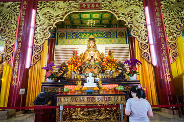 Fototapeta na wymiar View of traditional Chinese temple in Kuala Lumpur, Malaysia