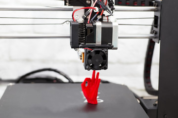 Electronic three dimensional plastic printer, 3D printer, 3D printing