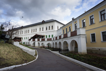 Fototapeta na wymiar Old Monastery Chambers in Zvenigorod. russia