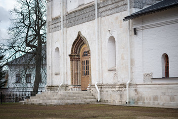Fototapeta premium The architectural ensemble of the Savvino-Storozhevsky monastery in Zvenigorod,