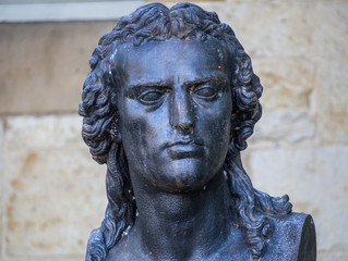 Schiller Statue