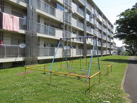 Swing in danchi (Japanese public housing)
