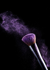 Brush make-up and eyeshadow