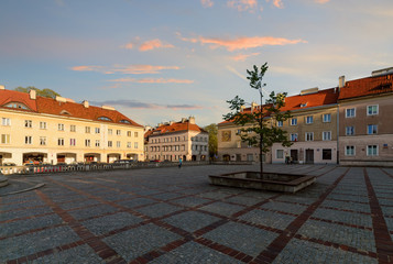 Rynek Mariensztacki in Warsaw old town in sunset © velishchuk