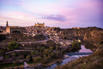 Fototapeta na wymiar Tramonto su Toledo, Spagna