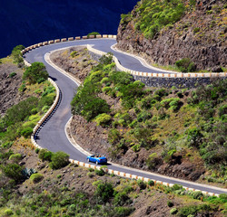 kręta droga  © Jacek