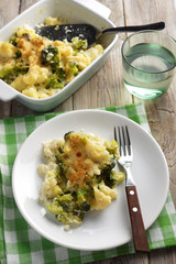 Cauliflower and broccoli cheese