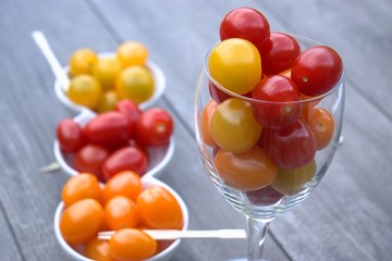 Tomato cocktail in a wine glass.