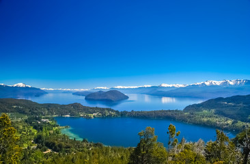 Fototapeta na wymiar Argentinian Lake District