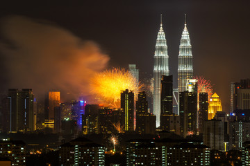 Obraz premium majestic sunset view of downtown Kuala Lumpur, Malaysia