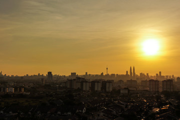 Obraz premium Sunset view of downtown Kuala Lumpur, Malaysia