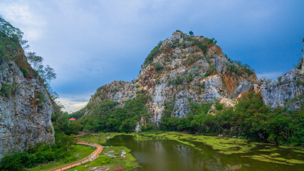 Fototapeta na wymiar Khao Ngu stone park