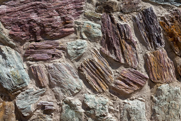 Masonry of natural stone