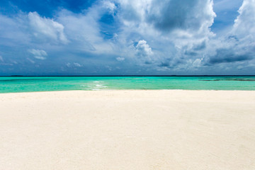 Fototapeta na wymiar Maldives island with beach