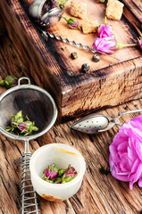 petals of tea-rose for tea