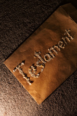 Testament mit Umschlag, sein letzter Wille