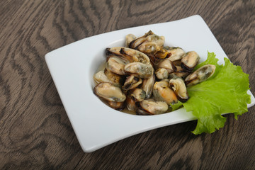 Pickled mussels