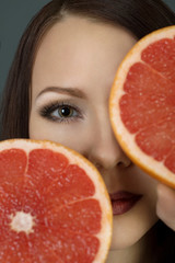  Beautiful girl with fruit