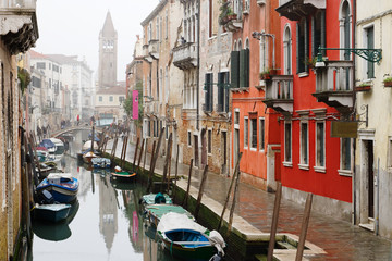 Fototapeta na wymiar Venetian canal and buildings, Venice, Italy