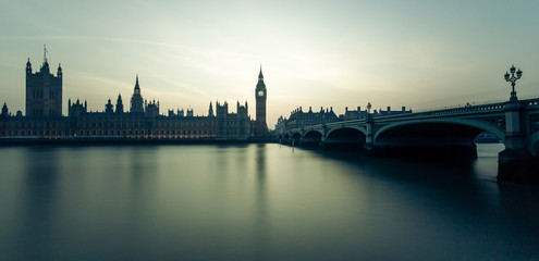 Fototapeta Westminster Parliament seen from across the river obraz