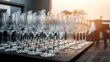 Wine glass set