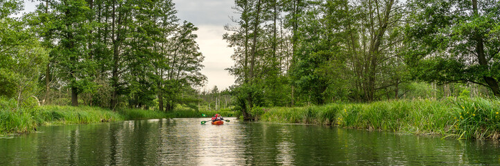 Fototapeta na wymiar Kayaking panorama
