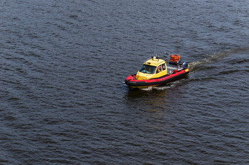 BOAT LIFEGUARDS © Wojciech Wrzesień