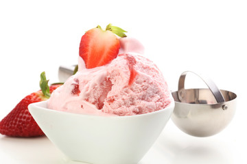 strawberry ice cream